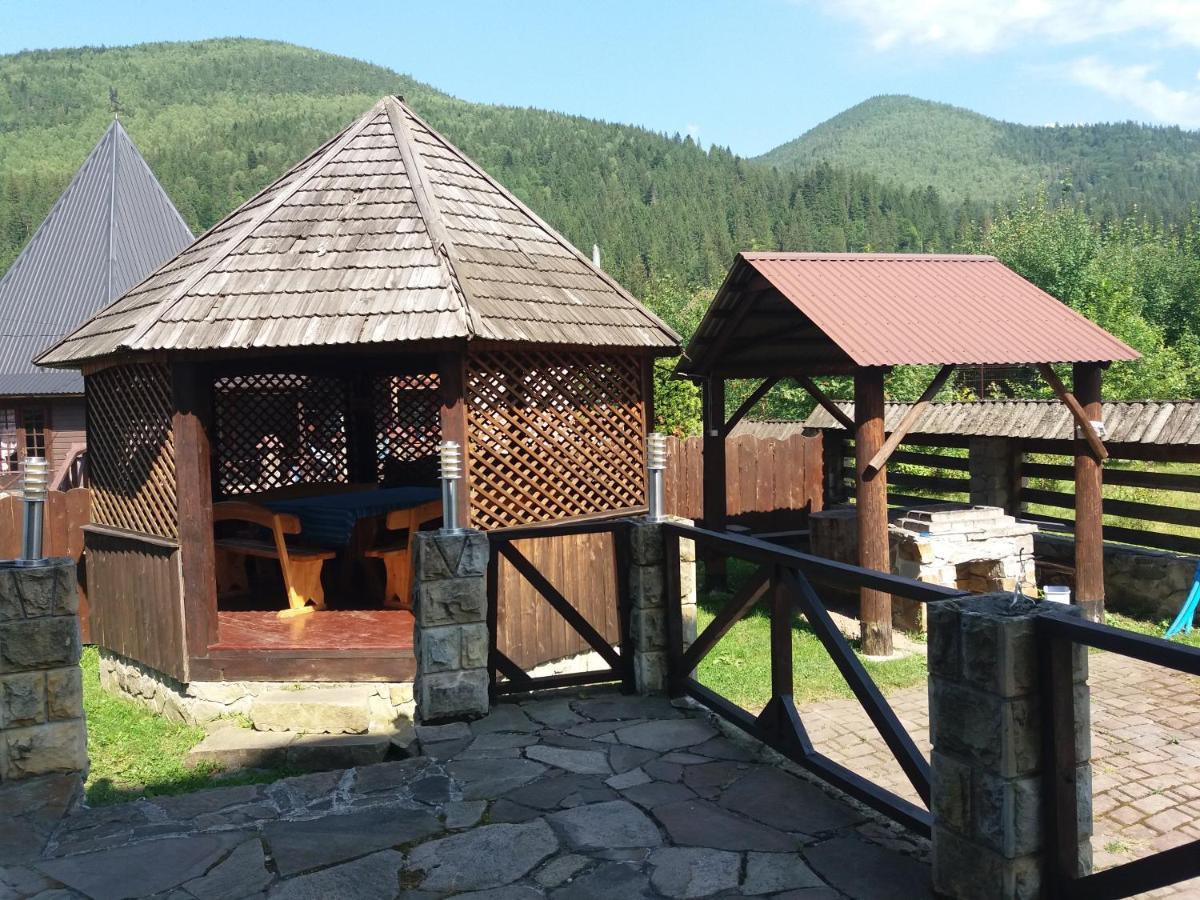 Садиба "Коренюки" Tatariw Exterior foto