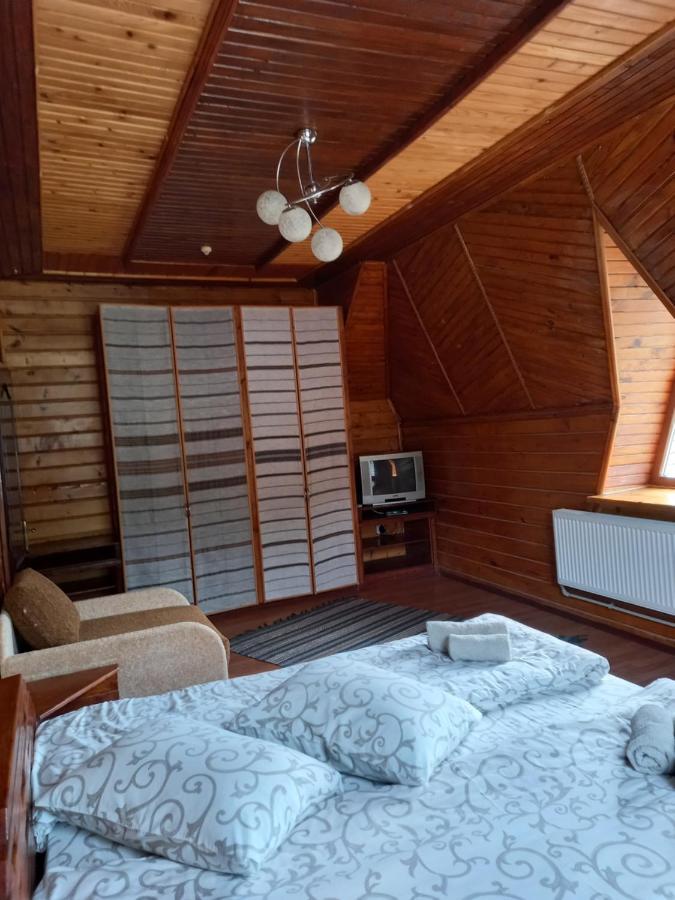 Садиба "Коренюки" Tatariw Exterior foto