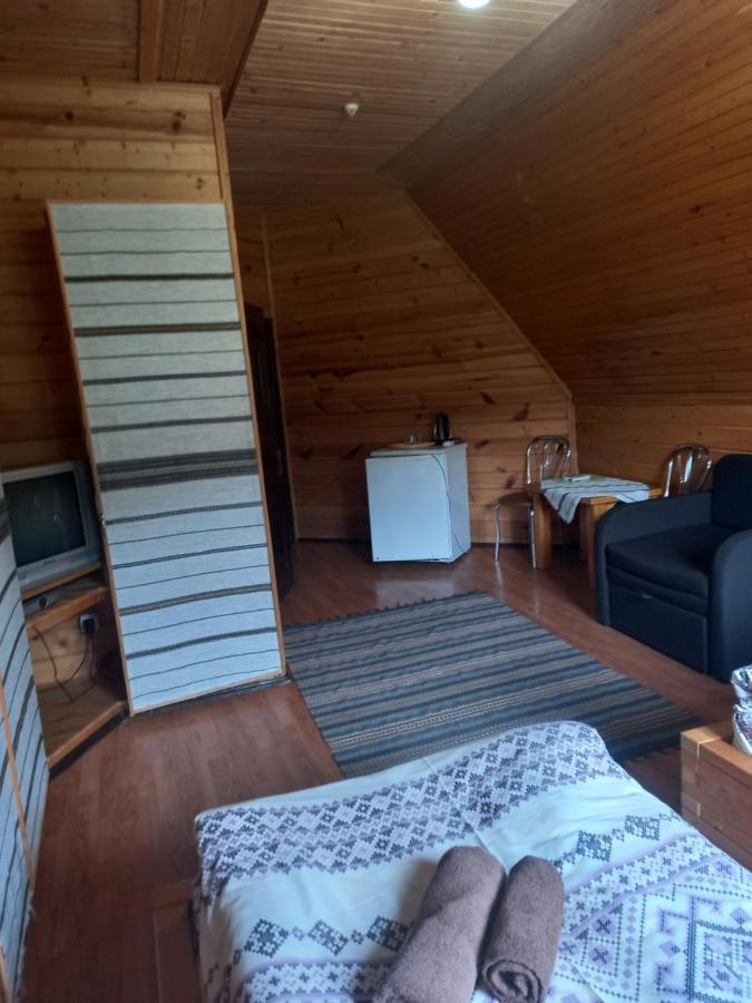 Садиба "Коренюки" Tatariw Exterior foto