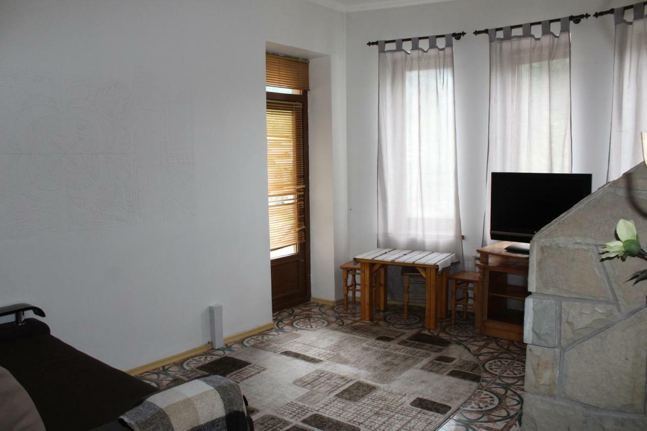 Садиба "Коренюки" Tatariw Exterior foto